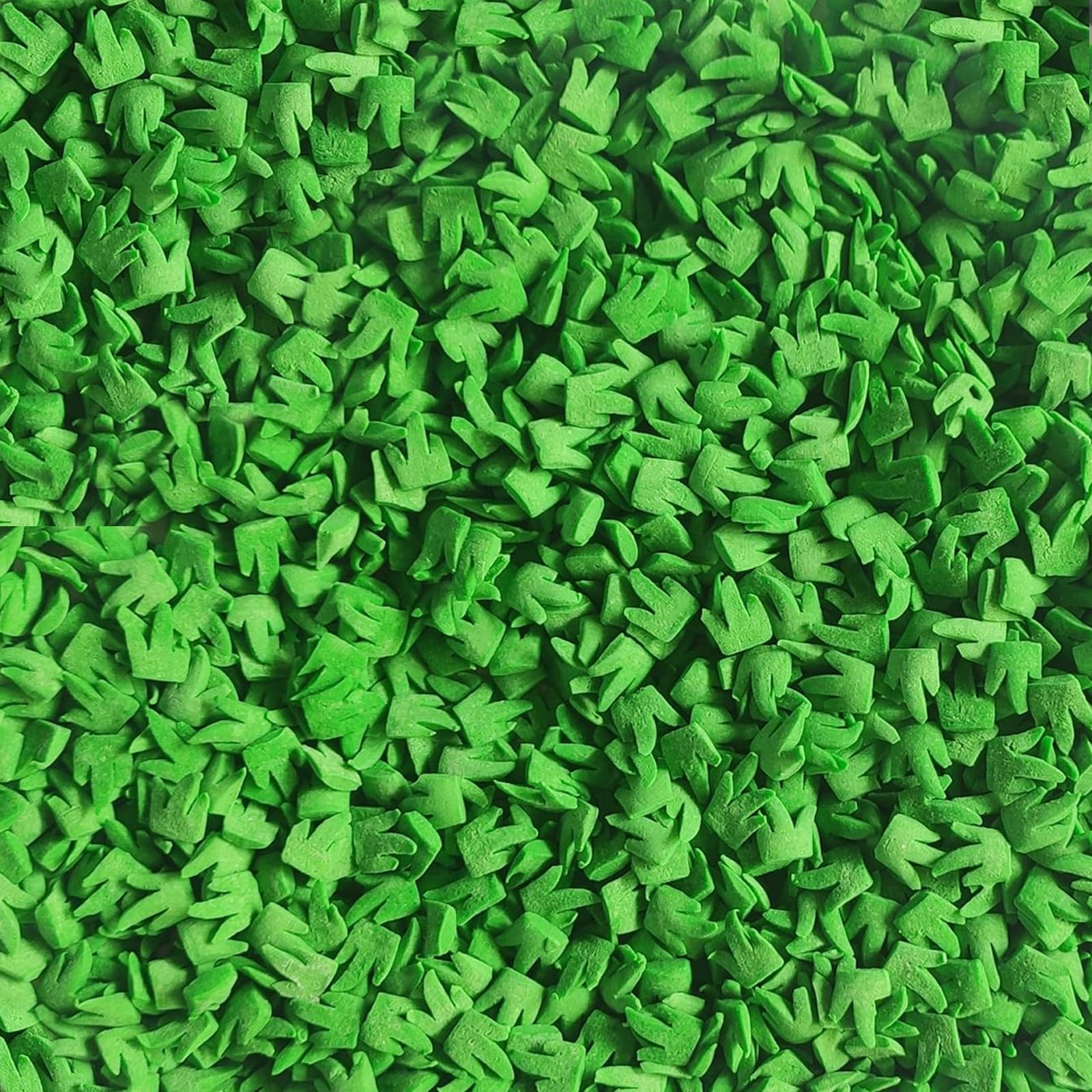 edible green grass sprinkles cake decorating sports field football basketball cake
